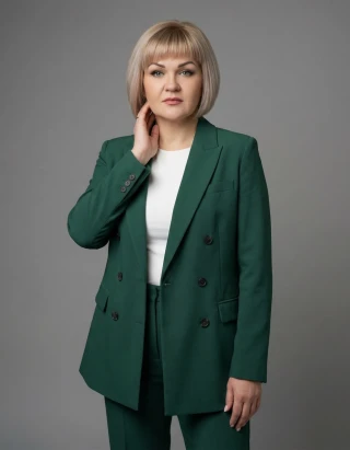 ЕЛЕНА КОТОВА